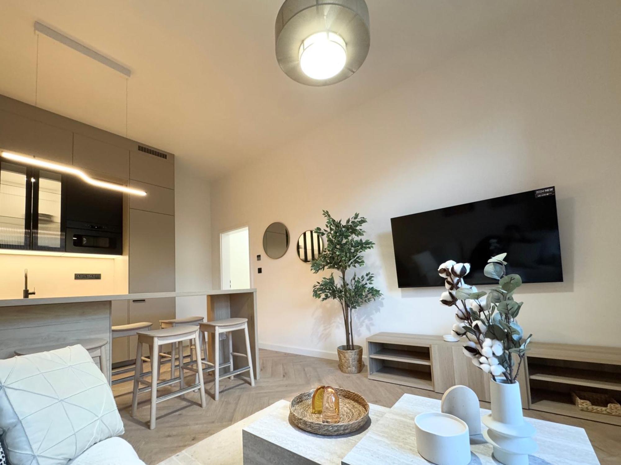 Golden Wabi-sabi Apartment, Prague