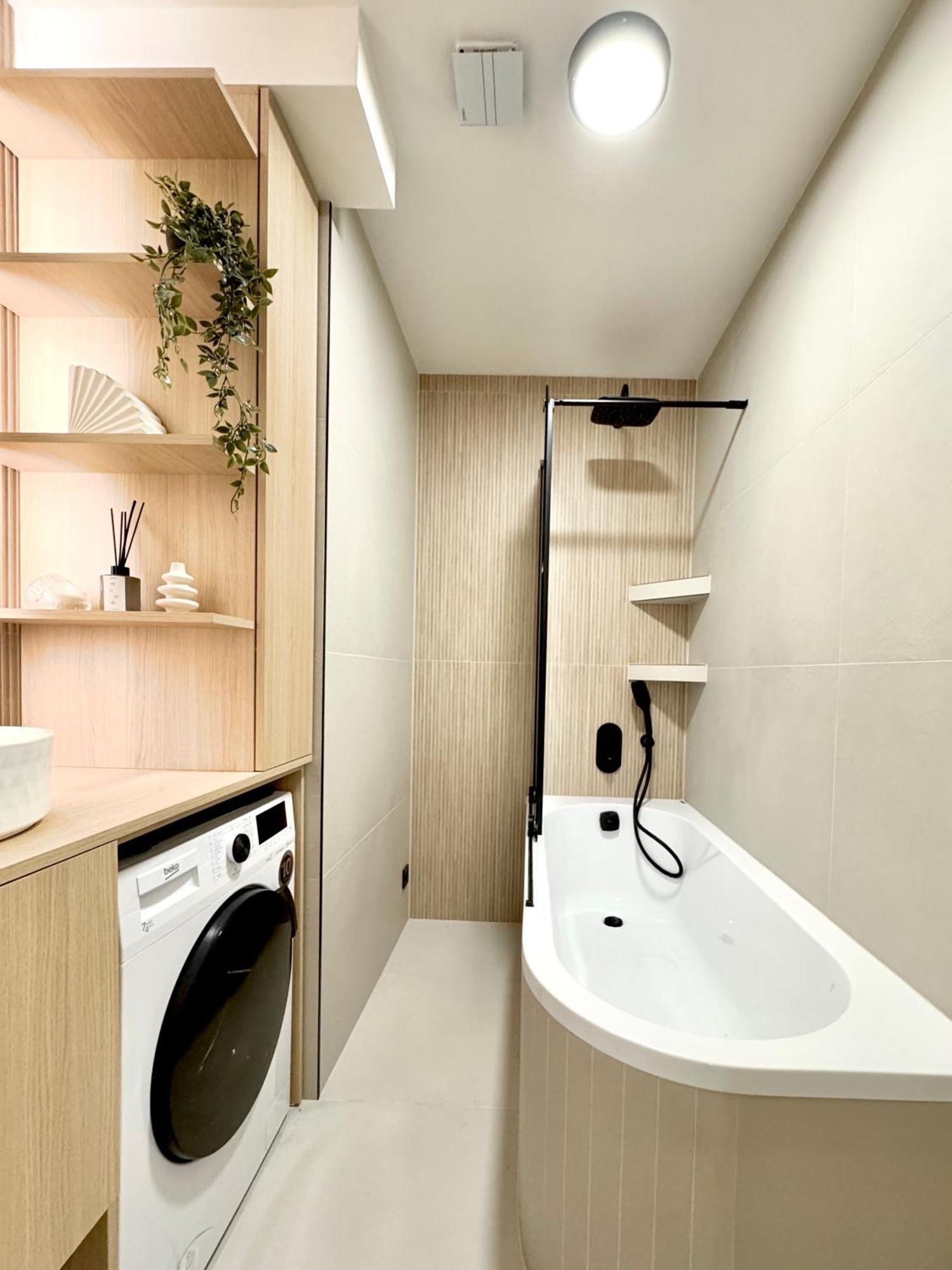 Golden Wabi-sabi Apartment, Apartment *